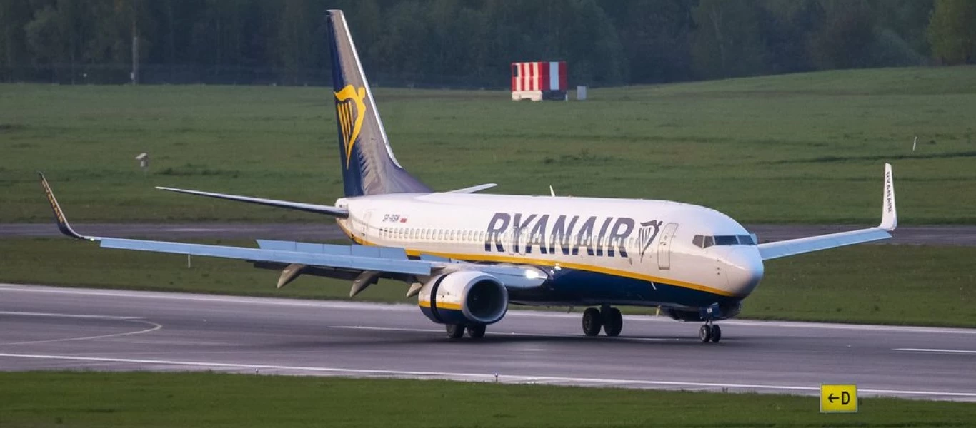 «Ζήσαμε ταινία τρόμου» λέει Έλληνας που βρέθηκε στην πτήση Αθήνα – Βίλνιους (βίντεο)